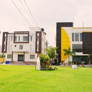 Hotel Sunrise Resort
